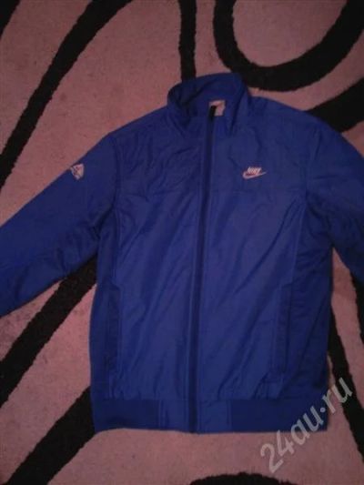 Лот: 523147. Фото: 1. Продам куртку NIKE размер S-M... Верхняя одежда
