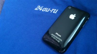 Лот: 3575755. Фото: 1. Iphone 3Gs 8Gb Unlocked Sim-Free... Смартфоны