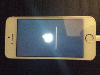 Лот: 4101994. Фото: 1. iPhone 5S Оригинал. Предлагайте... Смартфоны