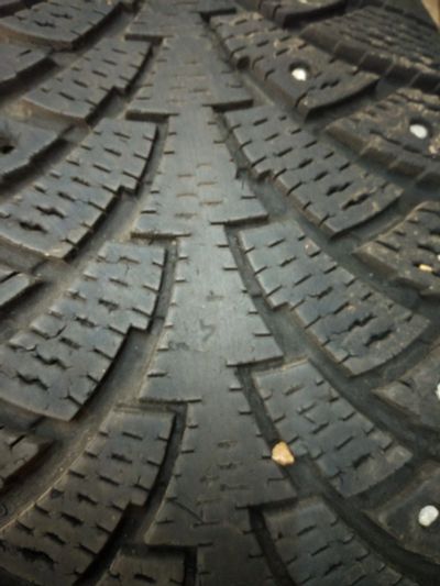 Лот: 16607189. Фото: 1. Nokian Hakkapeliitta 4 215/65... Шины