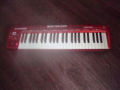 Лот: 3137437. Фото: 1. behringer u-control UMX490. Клавишные