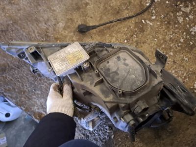 Лот: 21544138. Фото: 1. Фара левая Honda биксенон. Оптика и освещение