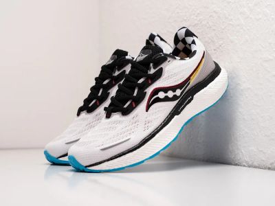 Лот: 24977301. Фото: 1. Кроссовки Saucony Triumph 19. Кеды, кроссовки, слипоны