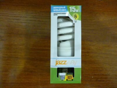 Лот: 5019799. Фото: 1. Энергосберегающая лампа 15W Е27... Другое освещение