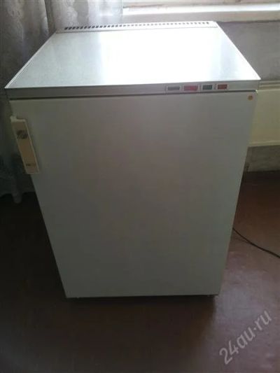 Лот: 2655093. Фото: 1. Морозилка Бирюса. Холодильники, морозильные камеры