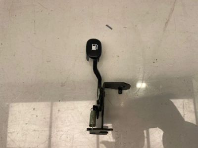 Лот: 24372664. Фото: 1. рычаг открывания бензобака Hyundai... Двигатель и элементы двигателя