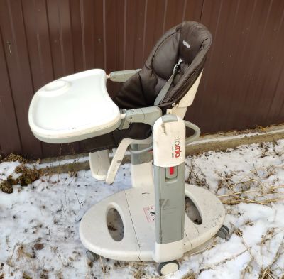 Лот: 14846441. Фото: 1. Стул для кормления Peg Perego... Стульчики для кормления