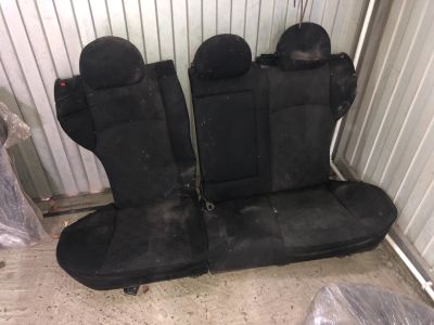 Лот: 16751262. Фото: 1. Комплект задних сидений Mercedes. Салон
