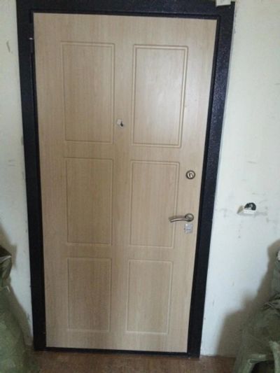 Лот: 7150114. Фото: 1. Дверь входная. Двери входные