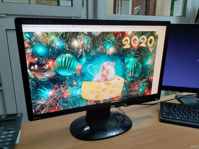 Лот: 15245828. Фото: 1. Монитор Benq ET-0026-B. ЖК-мониторы
