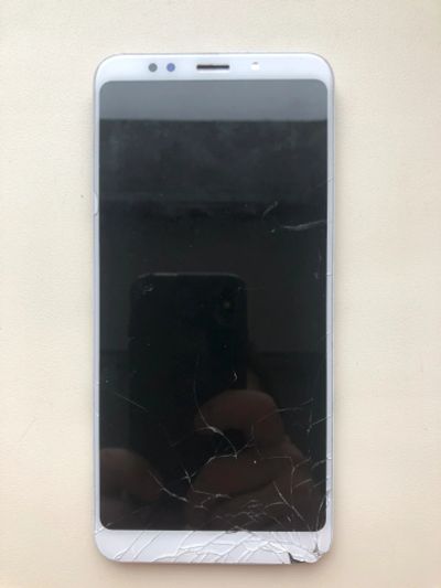 Лот: 21543315. Фото: 1. Разбитый экран для смартфона Redmi... Дисплеи, дисплейные модули, тачскрины