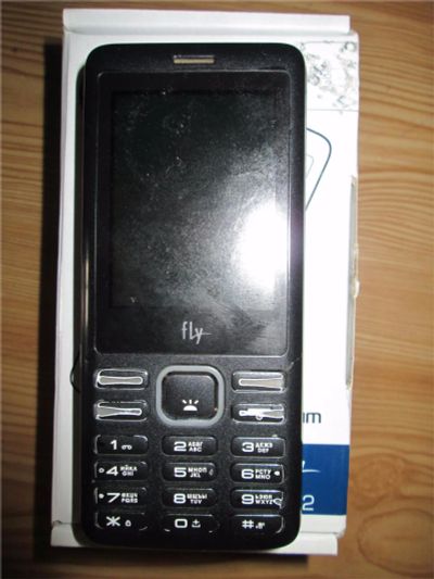 Лот: 9973174. Фото: 1. Продам сотовый телефон FLY DS132... Кнопочные мобильные телефоны