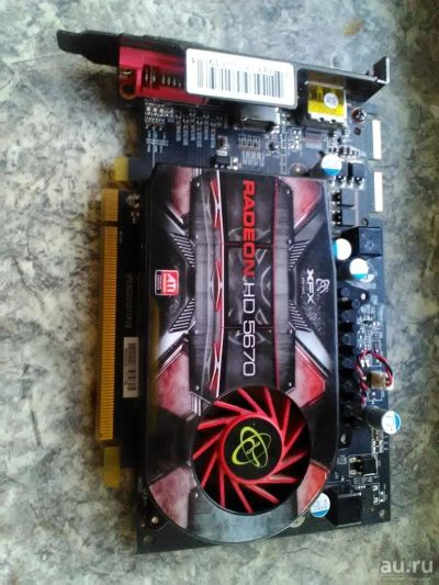 Лот: 9594790. Фото: 1. XFX HD5670. Видеокарты