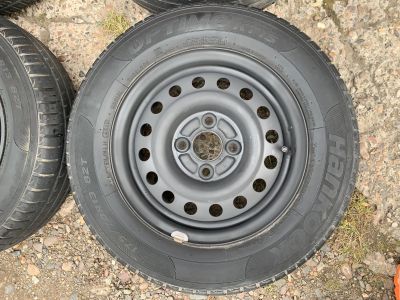 Лот: 19548357. Фото: 1. Комплект резины на дисках 175... Шины на дисках