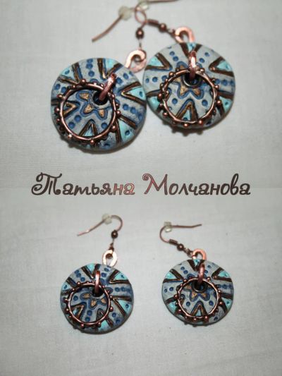 Лот: 3967295. Фото: 1. Серьги "Голубая этника". Авторская... Лепка из полимерной глины