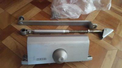 Лот: 9854919. Фото: 1. Дверной доводчик Geze 150мм. Фурнитура, комплектующие