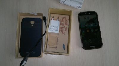 Лот: 6969166. Фото: 1. Samsung galaxy s4 оригинал очень... Смартфоны