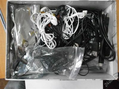 Лот: 2684533. Фото: 1. Тюльпаны, наушники, провода Mini-USB. Шлейфы, кабели, переходники