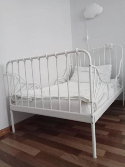 Лот: 19667911. Фото: 1. Детская раздвижная кровать IKEA... Детские кровати и кроватки