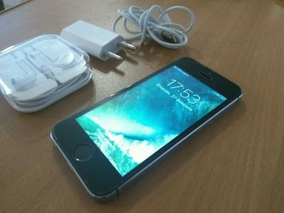 Лот: 11045700. Фото: 1. Iphone 5s. Смартфоны