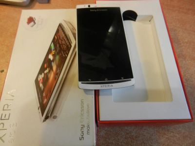 Лот: 4660488. Фото: 1. Cотовый телефон Sony Ericsson... Кнопочные мобильные телефоны