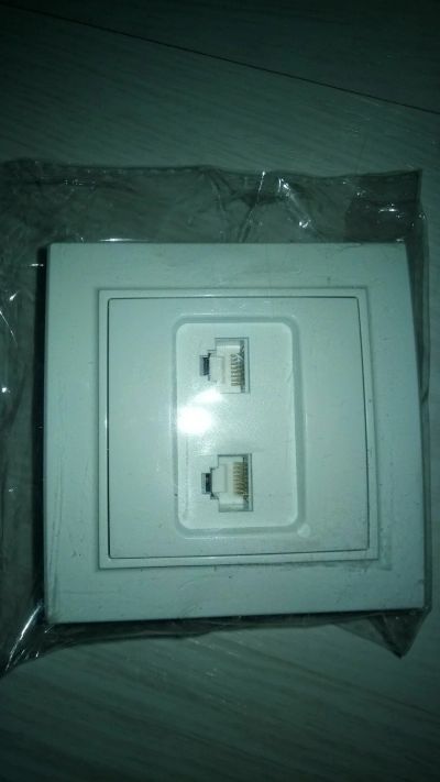 Лот: 15096186. Фото: 1. Розетка компьютерная RJ45 Cat... ИБП, аккумуляторы для ИБП