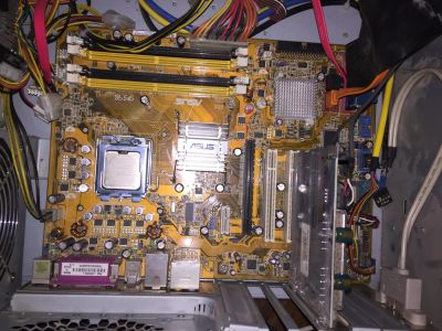 Лот: 6574303. Фото: 1. Материнская карта Asus P5B, полностью... Материнские платы