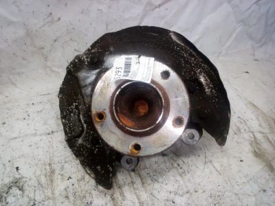 Лот: 21412454. Фото: 1. ступица BMW 1-Series E87. Двигатель и элементы двигателя