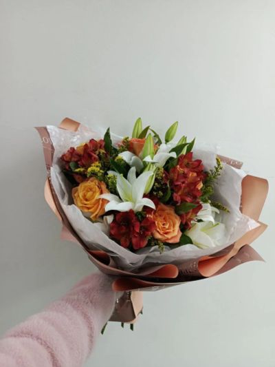 Лот: 25527795. Фото: 1. букет. Свежие цветы