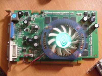 Лот: 293365. Фото: 1. Ge Forse 8600GT 512mb 128bit DDRII. Видеокарты