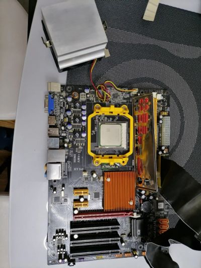 Лот: 17146920. Фото: 1. AMD Athlon 64 X2 5400 + неисп... Процессоры