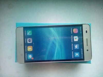 Лот: 9373909. Фото: 1. Honor 4C + Защ.стекло + Пуленепробиваемый... Кнопочные мобильные телефоны