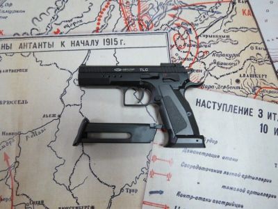 Лот: 10329427. Фото: 1. Пневматический пистолет Gletcher... Пневматическое оружие