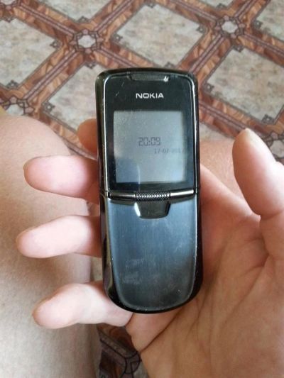 Лот: 2984356. Фото: 1. NOKIA 8800. Кнопочные мобильные телефоны