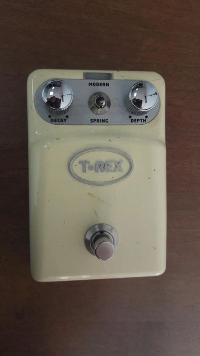 Лот: 11585697. Фото: 1. Педаль T-Rex ToneBug Reverb. Гитарные эффекты и комбоусилители