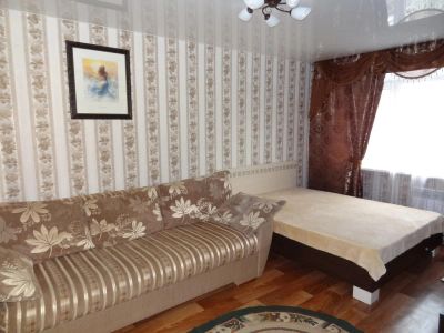 Лот: 8140110. Фото: 1. Квартира посуточно. Вавилова 94... Квартиры, гостиницы