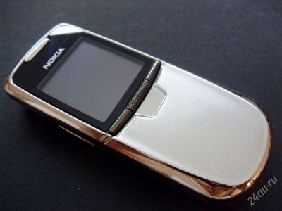 Лот: 859136. Фото: 1. Nokia 8800 SILVER - Аппарату 2... Кнопочные мобильные телефоны