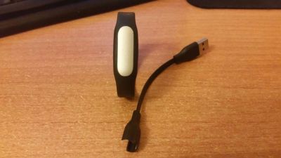 Лот: 9830075. Фото: 1. Фитнес-браслет Xiaomi Mi Band... Браслеты