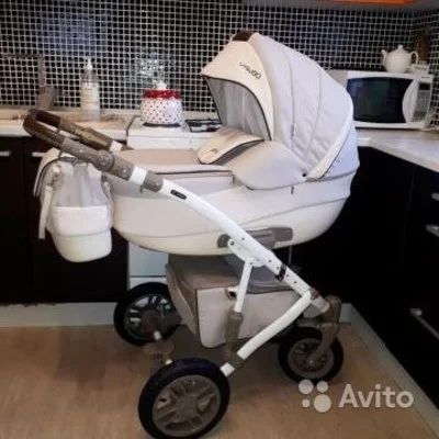 Лот: 11802482. Фото: 1. Коляска 3 в 1 Verdi Vango бежевая. Коляски