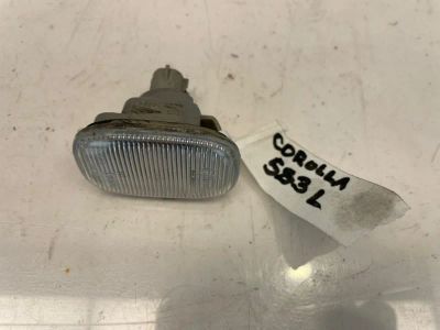 Лот: 21702802. Фото: 1. повторитель поворота Toyota Corolla... Двигатель и элементы двигателя