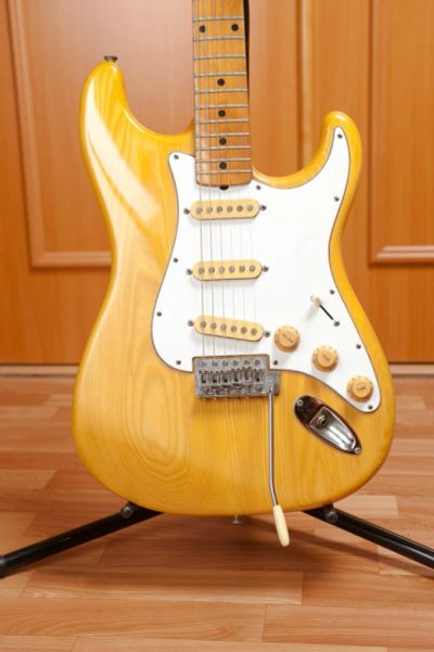 Лот: 3119376. Фото: 1. Электрогитара Stratocaster Yamaha... Гитары