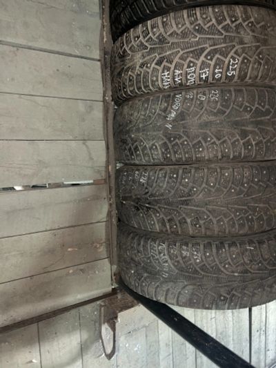 Лот: 25039802. Фото: 1. (4шт)225-60-17 Nokian Nordman... Шины