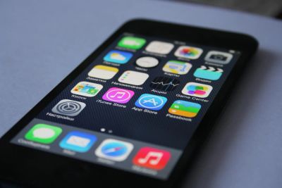 Лот: 3650012. Фото: 1. Apple iPod Touch 5 32Gb Black. Плееры