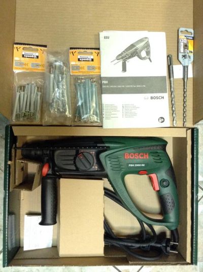 Лот: 9639640. Фото: 1. Продам перфоратор Bosch PBH 2900... Электроинструмент