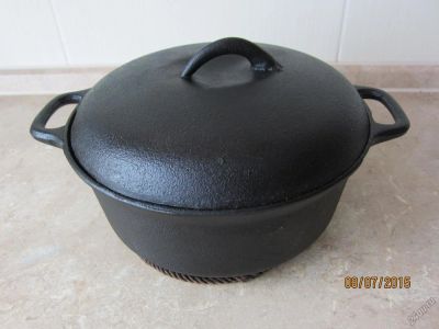 Лот: 5792796. Фото: 1. Кастрюля чугунная. Сковороды и сотейники