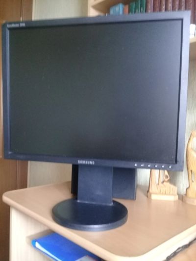 Лот: 15660076. Фото: 1. Samsung SyncMaster 204B. ЖК-мониторы
