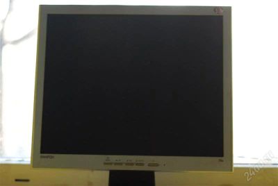 Лот: 819838. Фото: 1. 17" ЖК монитор Samsung Samtron... ЖК-мониторы