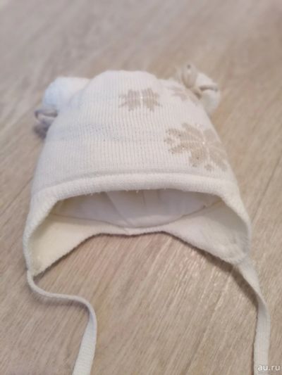 Лот: 16947290. Фото: 1. Зимняя шапочка на новорождённого. Головные уборы