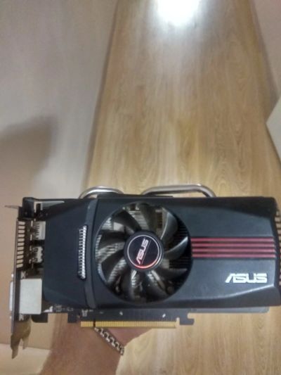 Лот: 19125677. Фото: 1. Видеокарта Asus HD7700 1Gb gddr5. Видеокарты