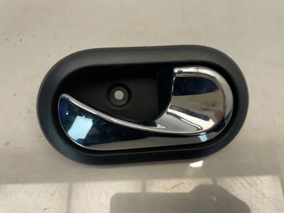 Лот: 21702505. Фото: 1. ручка двери внутренняя Nissan... Двигатель и элементы двигателя